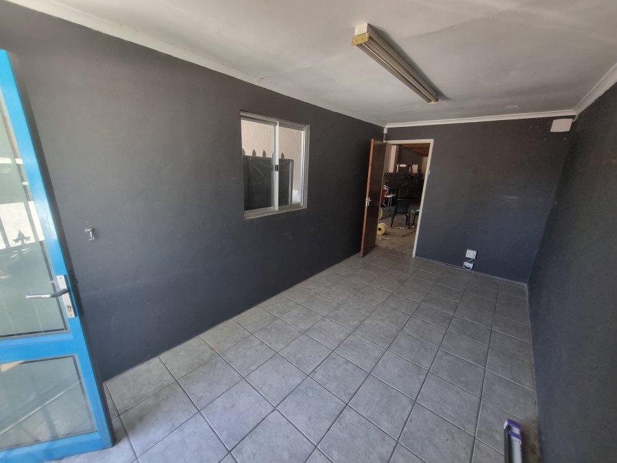 Commercial Property for Sale in Stikland Industrial Western Cape